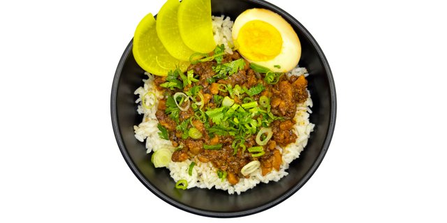 Lu Rou Fan (Stewed Pork Belly) Over Rice Party Tray