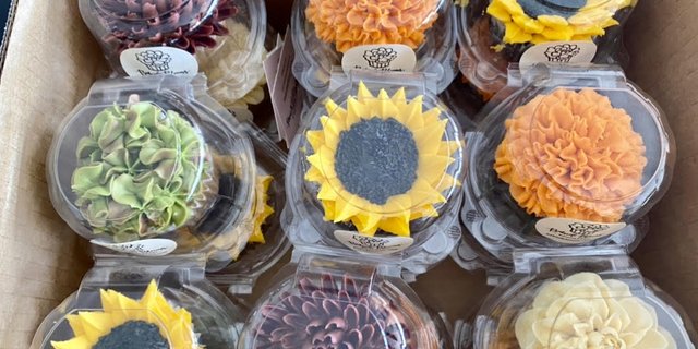 Individually Wrapped Floral Cupcakes