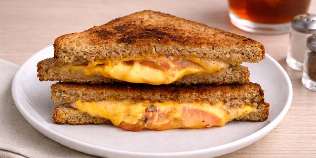 Grilled Three-Cheese Tomato Sandwich