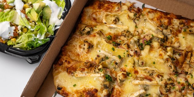 Brie & Apple Flatbread Boxed Lunch