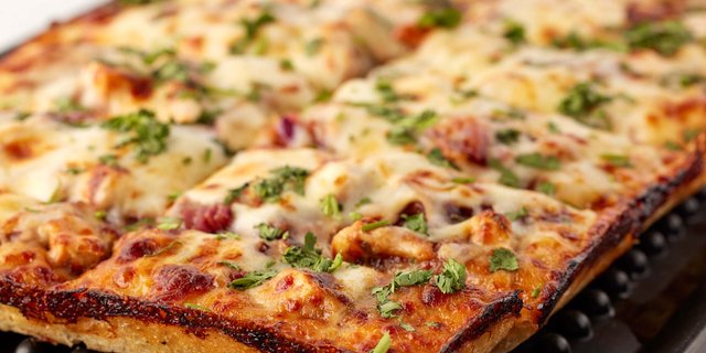 BBQ Chicken Pizza