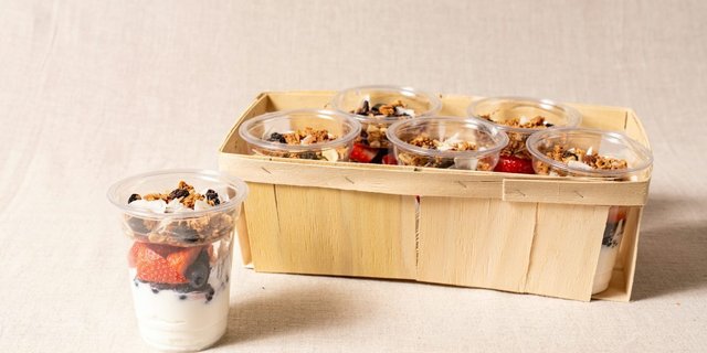 Organic Granola & Yogurt Parfaits-Small