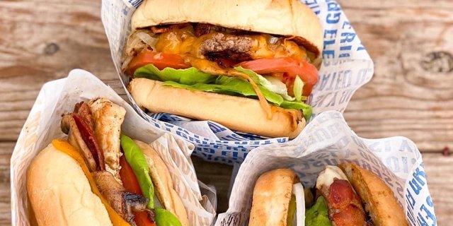 The Ranch & Roost Burger Bar