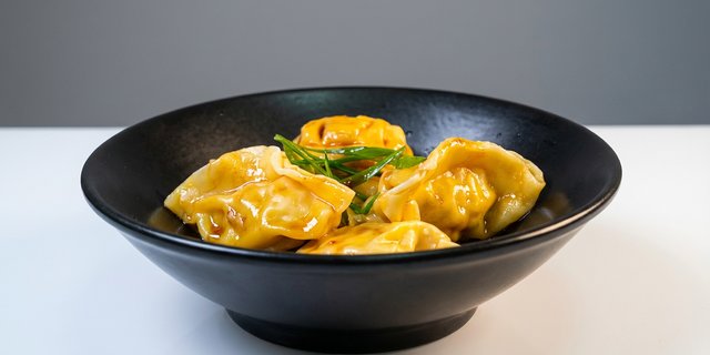 Steamed Chicken Dumplings