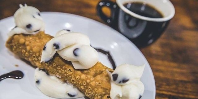 Cannoli