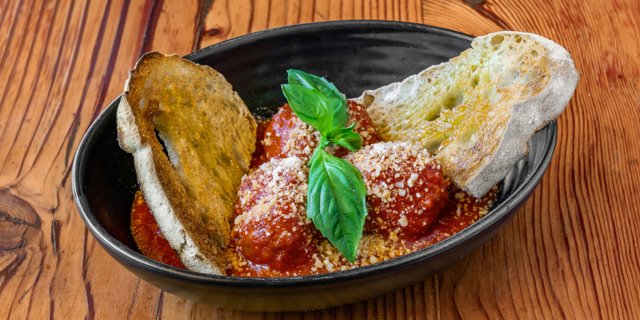 Polpette al Sugo Tray