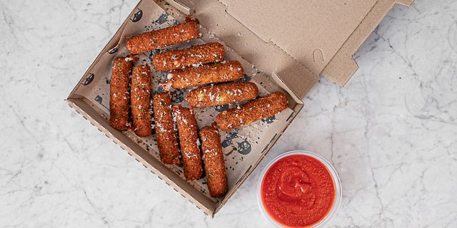 Mozzarella Sticks