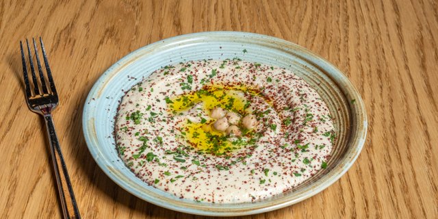 Creamy Tzatziki w/ Pita Bread