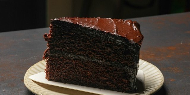Chocolate Cake Slice