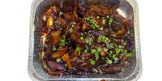 Eggplant w/ Garlic Sauce