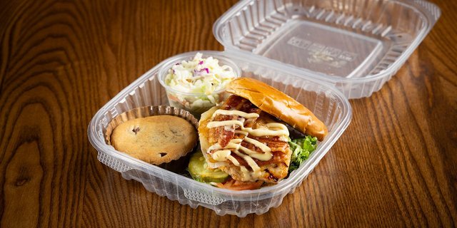 Vermont Cheddar Chicken Sandwich Boxed Lunch