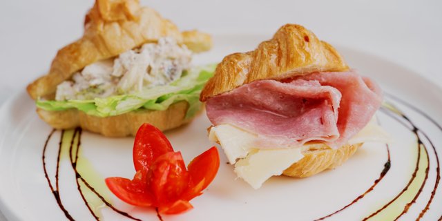 Mini Lunch Croissant Sandwiches