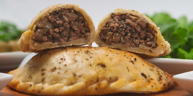 Empanada Boxed Lunch