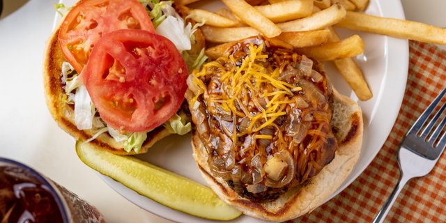 4 O'Clock Burger Bagged Lunch