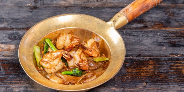 Pad See-Iew Kung (Shrimp Noodle)