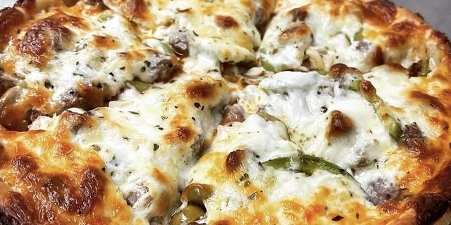 Butter Crust Pan Pizza