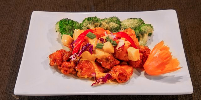 Mango Chicken Entree