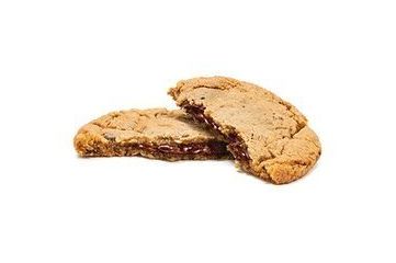 Single Fudge-Filled Chocolate Chip Cookie