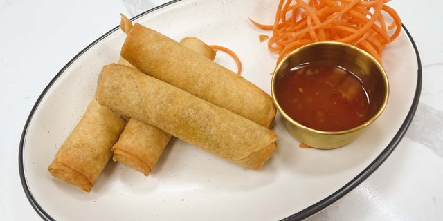 Spinach Cheese Rolls (4 Pcs)