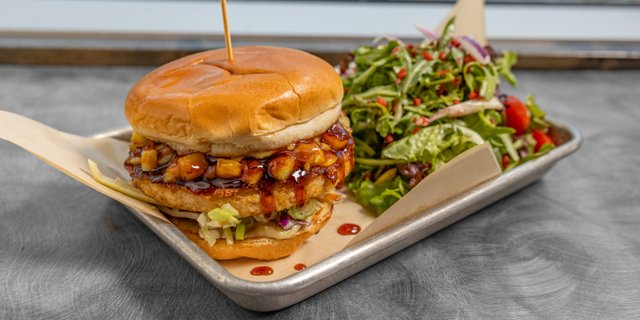 Teriyaki Chick'n Sandwich Boxed Lunch