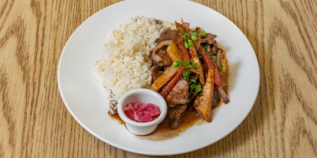 Lomo Saltado