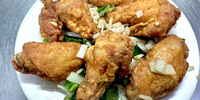 Salt & Pepper Chicken Wings
