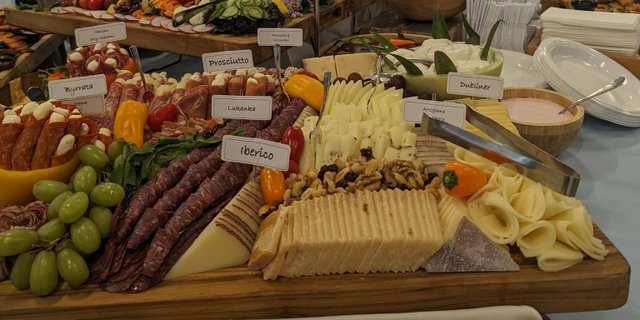 Premium Reception