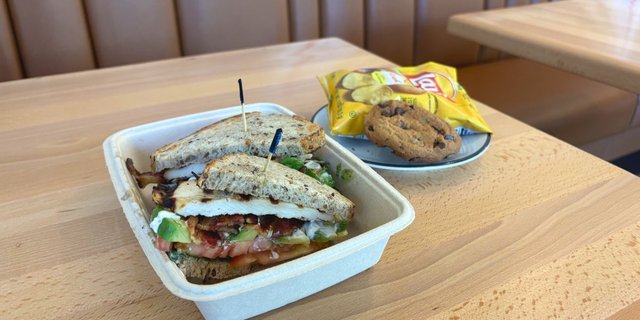 Signature Sandwich Boxed Lunches
