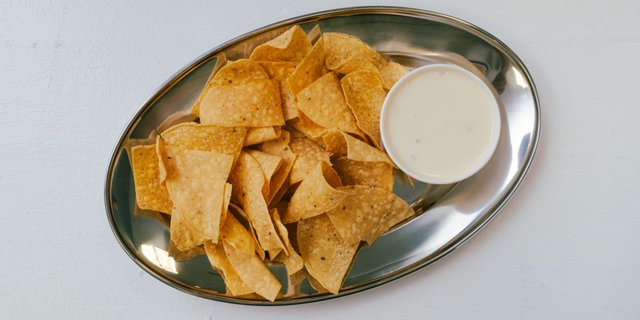 Chips & Queso