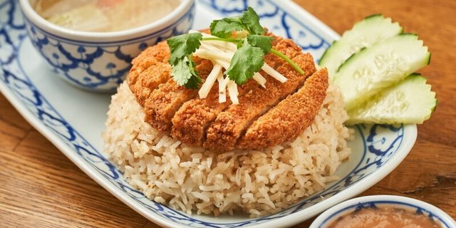 Vegan Khao Mun Gai Tod