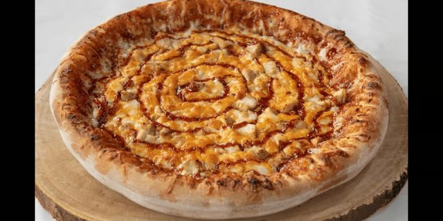BBQ Chicken Specialty Pizza