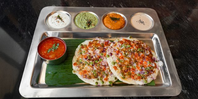 Veg Uthappam