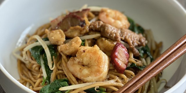 Classic Chow Mein