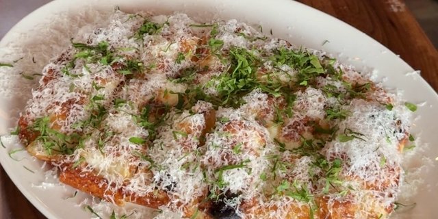 Cheesy Garlic Bread