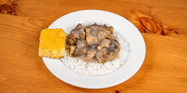 Oxtails Dinner
