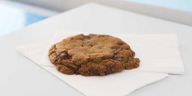 Vegan Chocolate Chip Cookie