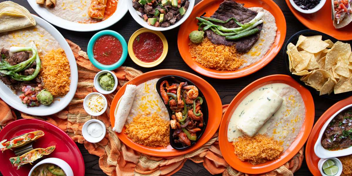 Luna Azteca Mexican Grill
