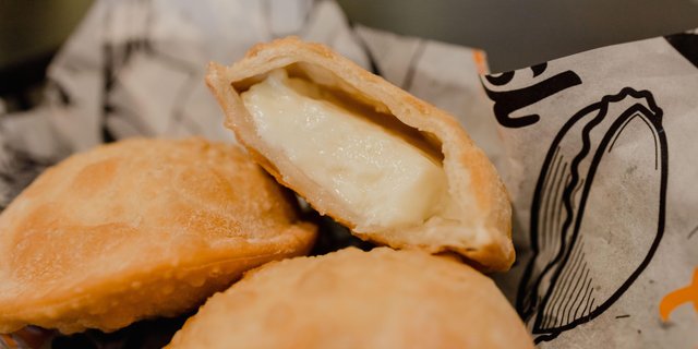 Cheese Pastelito