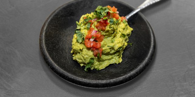 Chips & Guacamole