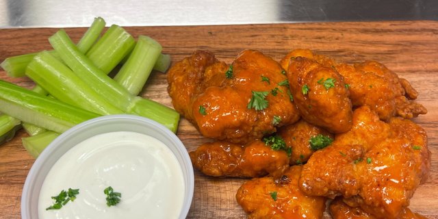 Boneless Wings Tray