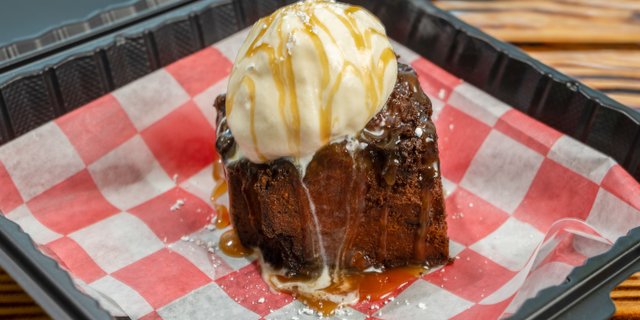 Popjoe's Deep-Fried Bread Pudding