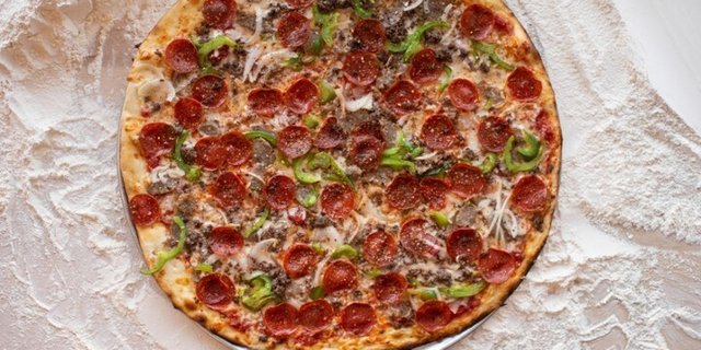 Gluten-Free Supreme Pizza