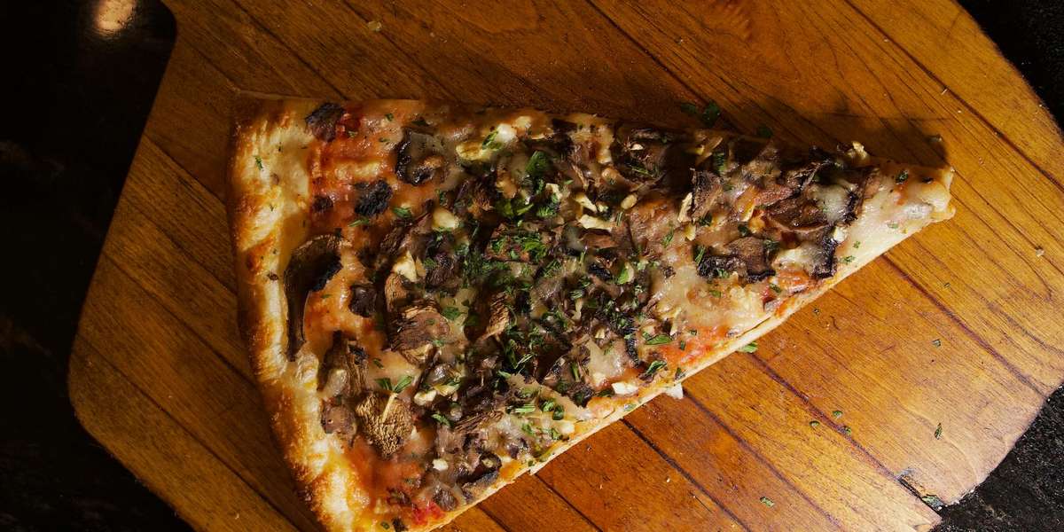Claudio's Pizza & Pasta
