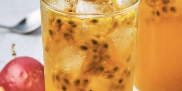 Passionfruit Thai Tea