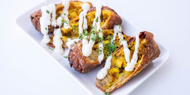 Chicken Shawarma Eggrolls Tray