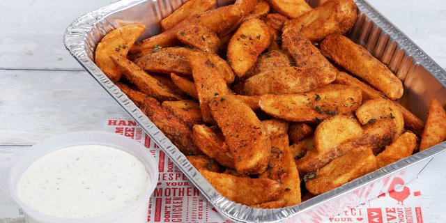 Garlic Thyme Potato Wedges