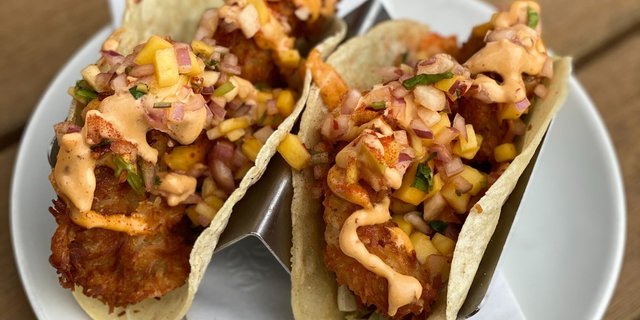 Crispy Fish Tacos Bar