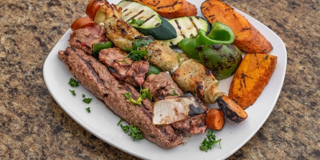 Mixed Party Tray for 4