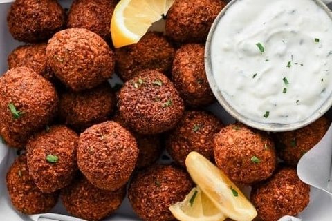 Falafel & Tzatziki