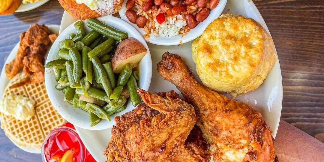 Lo-Lo's Chicken & Waffles